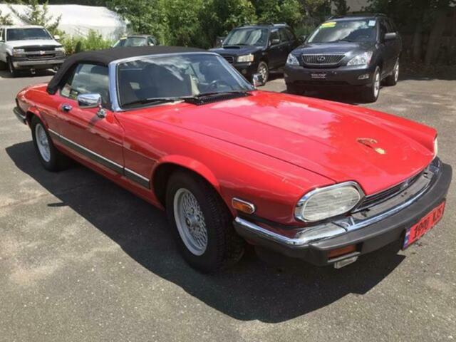 1990 Jaguar XJ-Series XJS 2dr Convertible Automatic 4-Speed RWD V12 5.3L 1990 Jaguar XJ12 XJS 2dr Convertible