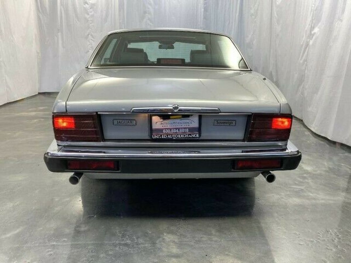 1990 Jaguar XJ Sovereign - photo 10
