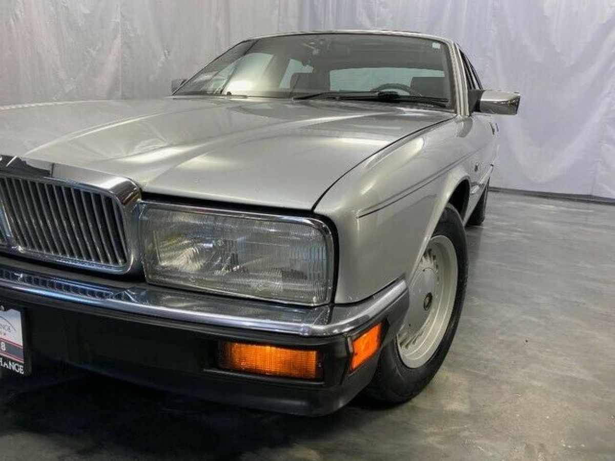 1990 Jaguar XJ Sovereign - photo 5