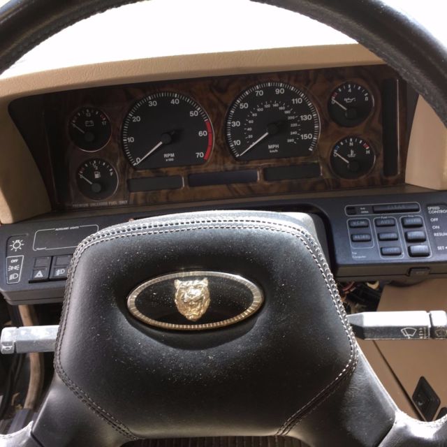 1990 Jaguar XJ - photo 3
