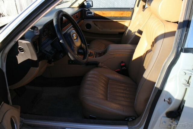 1990 Jaguar XJ-Series XJ6 Sovereign - photo 11