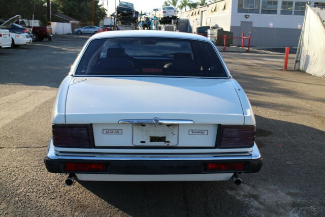 1990 Jaguar XJ-Series XJ6 Sovereign - photo 4