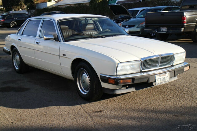 1990 Jaguar XJ-Series XJ6 Sovereign - photo 7