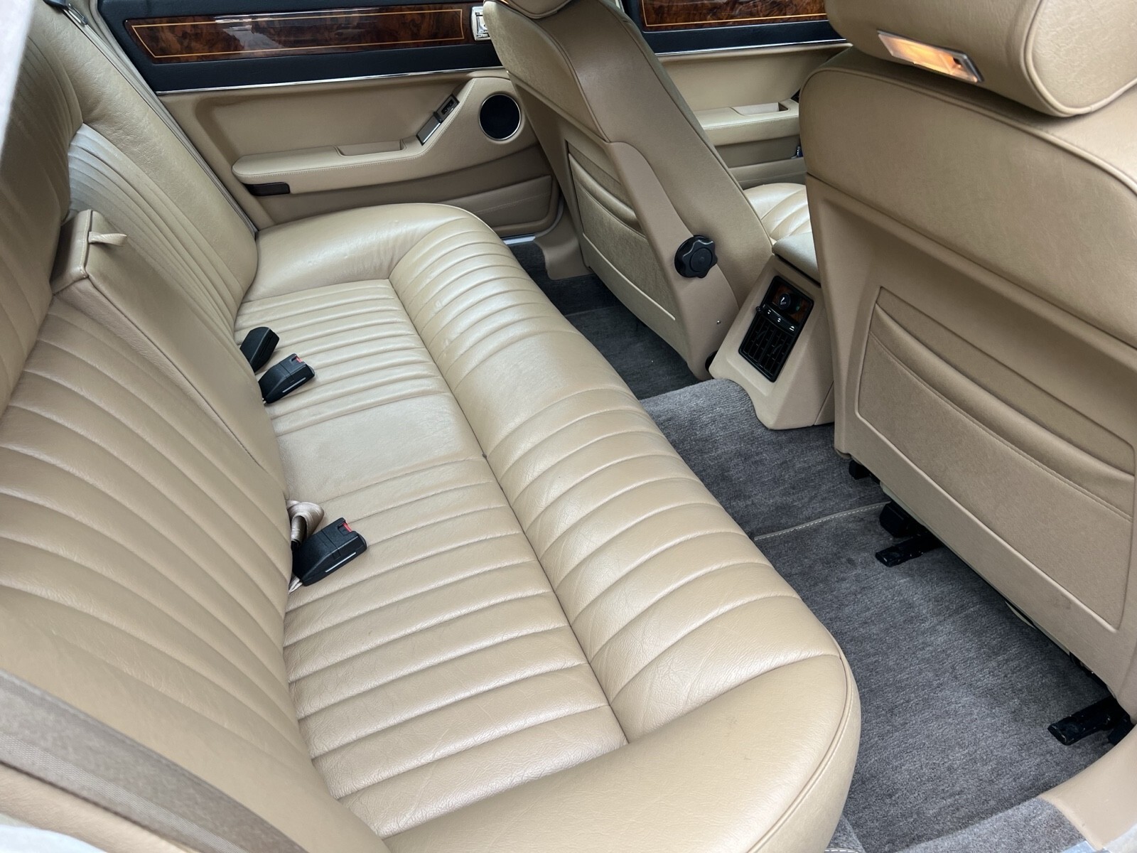 1990 Jaguar XJ6 SOVEREIGN - photo 10