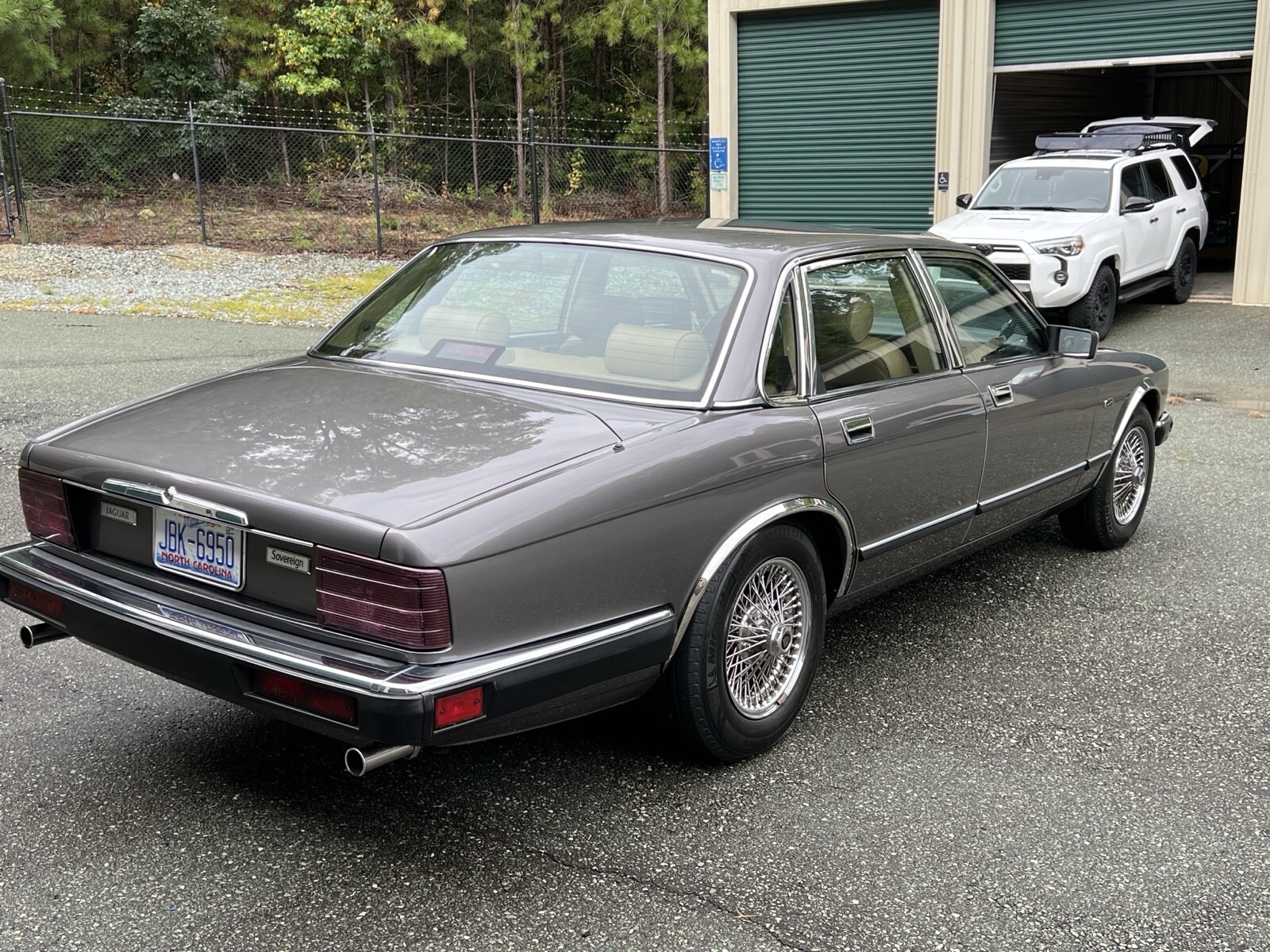 1990 Jaguar XJ6 SOVEREIGN - photo 3