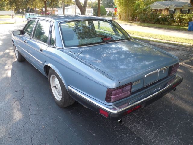 1990 Jaguar XJ6 - photo 6