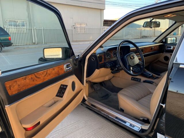 1990 Jaguar XJ6 SEDAN - photo 9