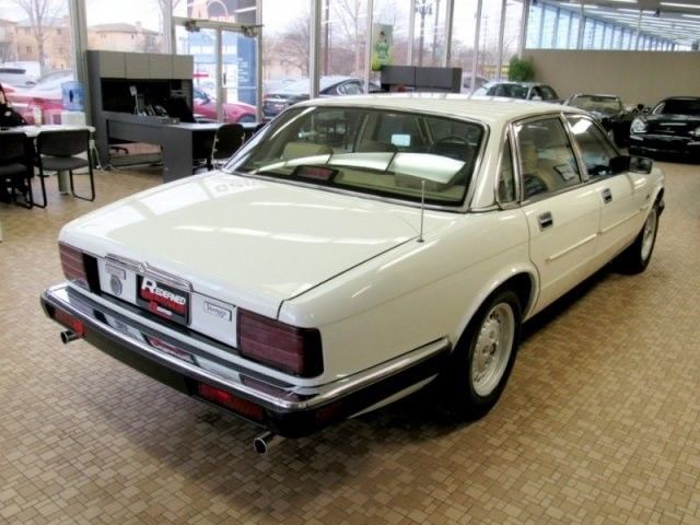 1990 Jaguar XJ6 Sovereign - photo 8