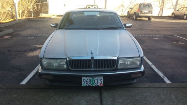 1990 Jaguar XJ6 - photo 2