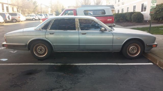 1990 Jaguar XJ6 - photo 3