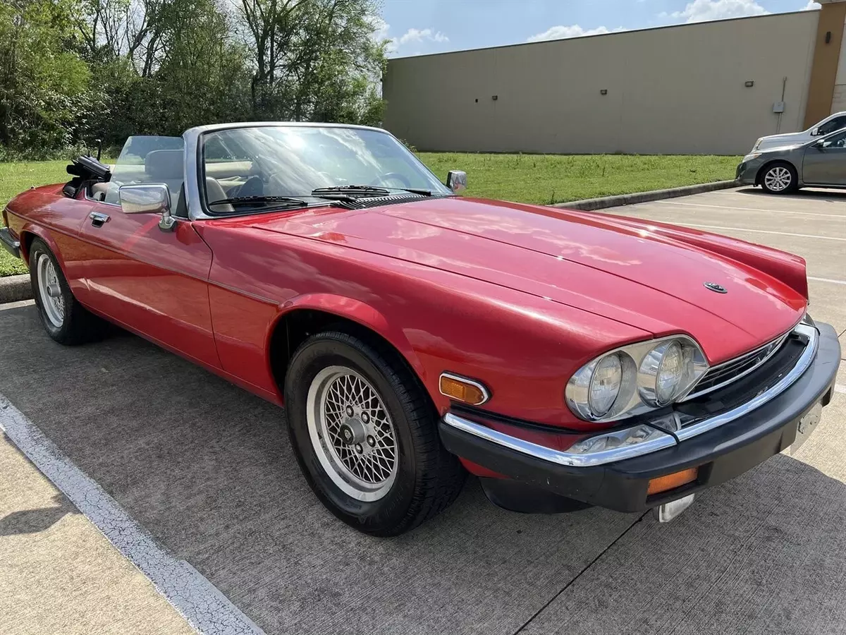 1990 XJ8 XJS 5.3 LITER V12 CONVERTIBLE ONLY 47K MILES RED