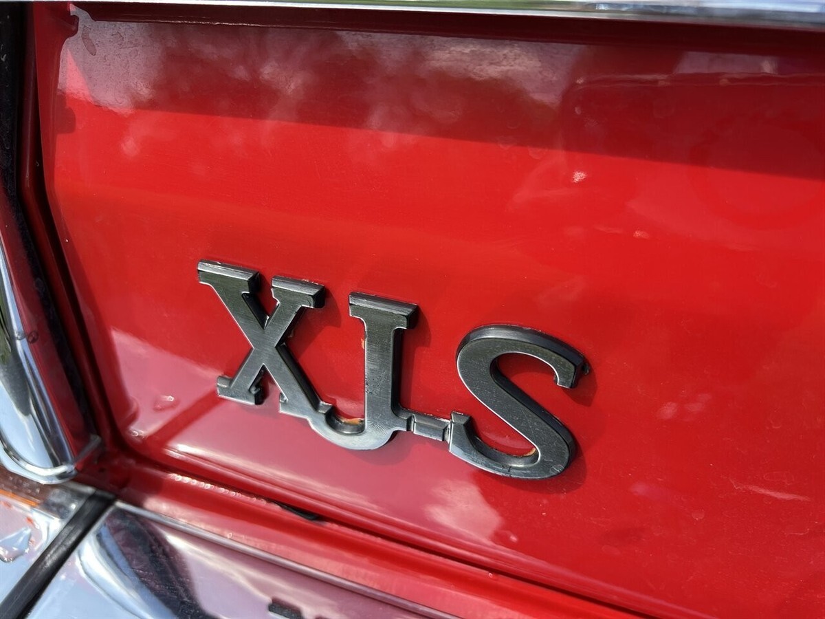 1990 XJ8 XJS 5.3 LITER V12 CONVERTIBLE ONLY 47K MILES RED - photo 11
