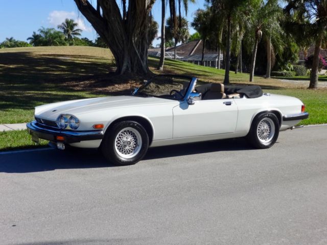 1990 Jaguar XJS Convertible 2-Door 5.3L V12 1990 Jaguar XJS Base Convertible 2-Door