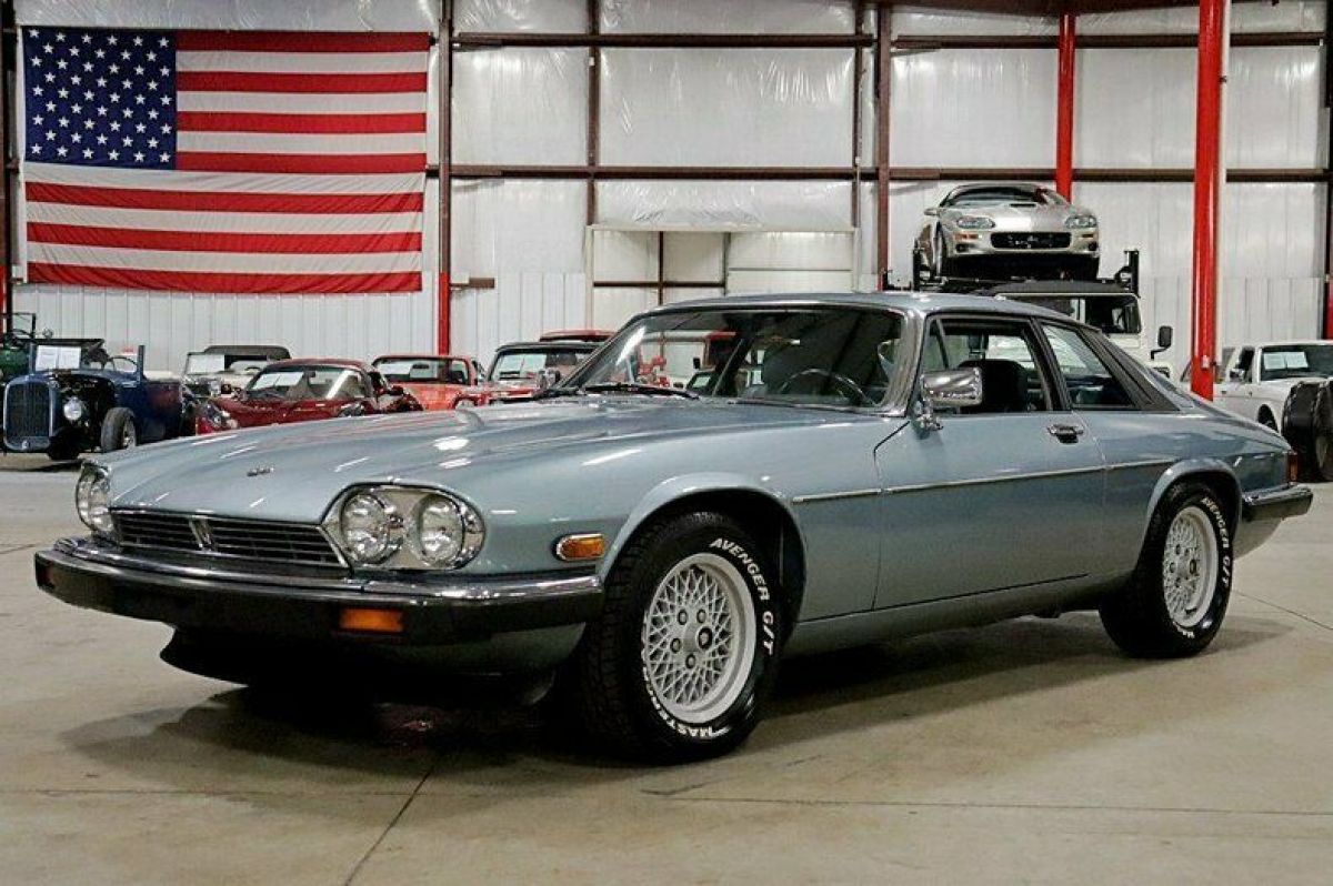 1990 Jaguar XJS V12 71915 Miles Diamond Blue Coupe 5.3L V12 3-Speed Automatic 1990 Jaguar XJS V12