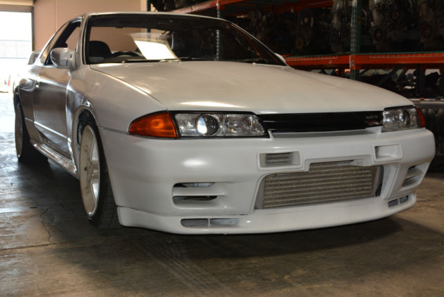 1990 Nissan GT-R 2 Door - photo 2