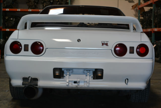 1990 Nissan GT-R 2 Door - photo 9