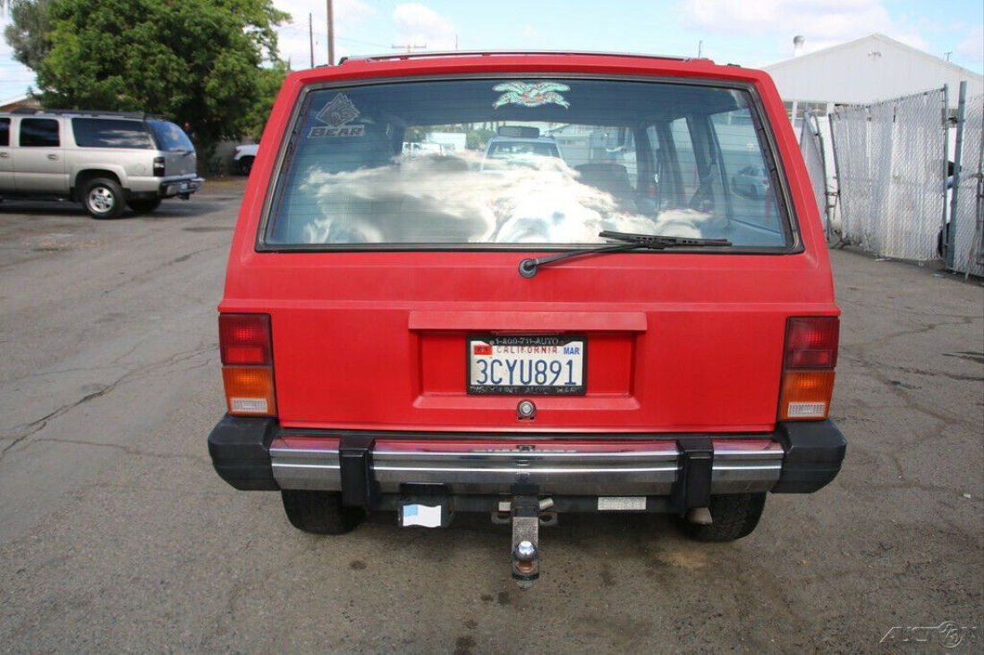 1990 Jeep Cherokee Pioneer - photo 4