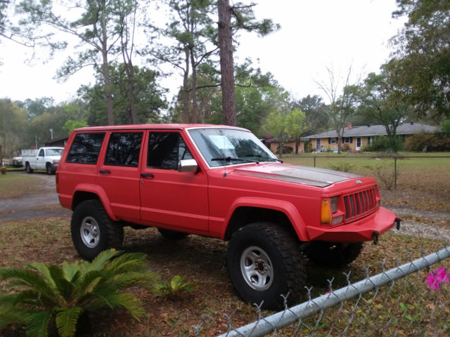 1990 Jeep Cherokee Base Sport Utility 4-Door 4.0L 1990 Jeep Cherokee Base Sport Utility 4-Door