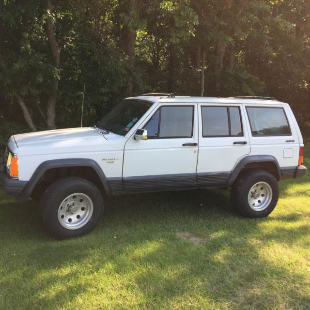 1990 Jeep Cherokee Laredo 1990 Jeep Cherokee