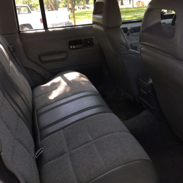 1989 Jeep Cherokee Laredo - photo 8