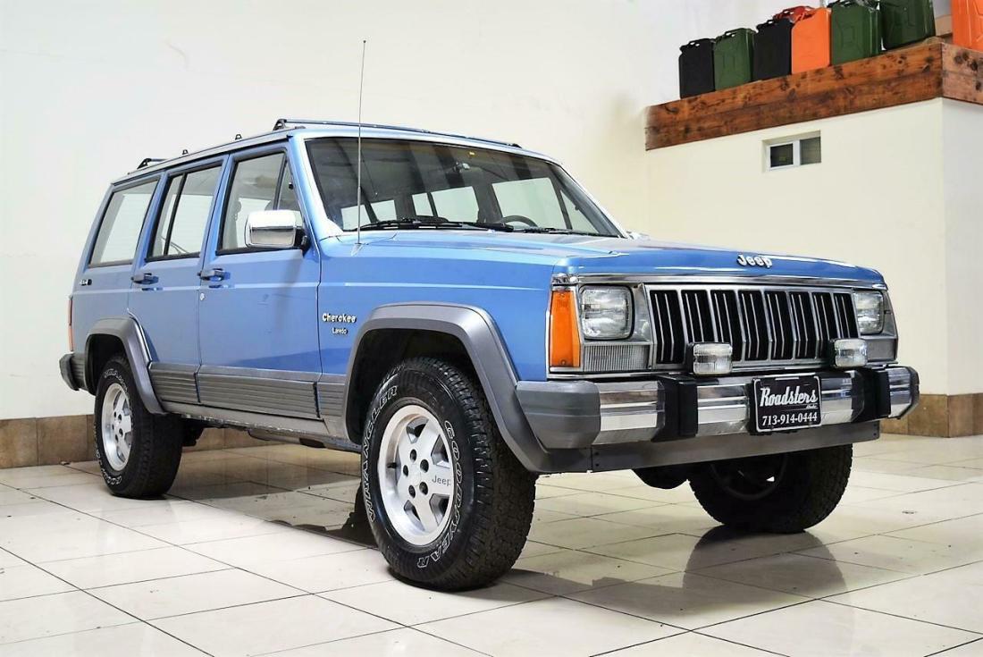 1990 Jeep Cherokee Laredo - photo 2