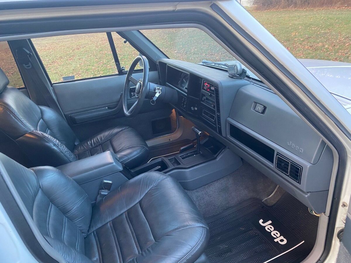 1990 Jeep Cherokee - photo 6