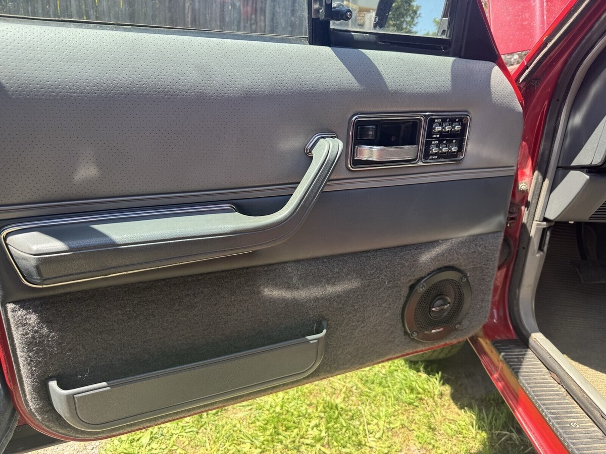 1990 Jeep Cherokee LIMITED - photo 12