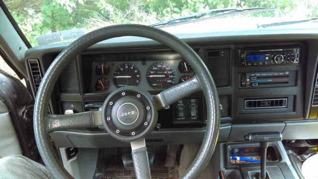 1990 Jeep Cherokee - photo 6