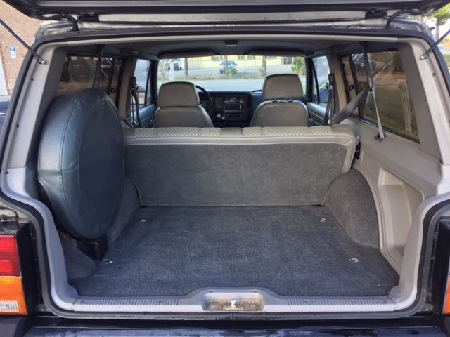 1990 Jeep Cherokee Sport Sport Utility 2-Door - photo 10