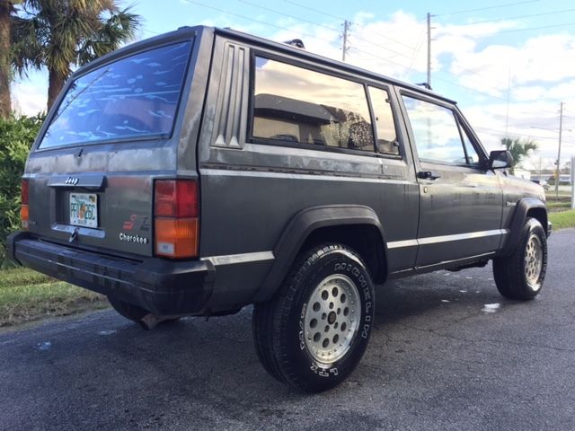 1990 Jeep Cherokee Sport Sport Utility 2-Door - photo 4