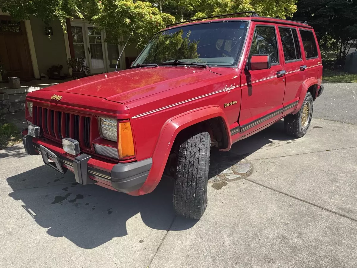 1990 Jeep Cherokee SUV Red LIMITED 1990 Jeep Cherokee LIMITED