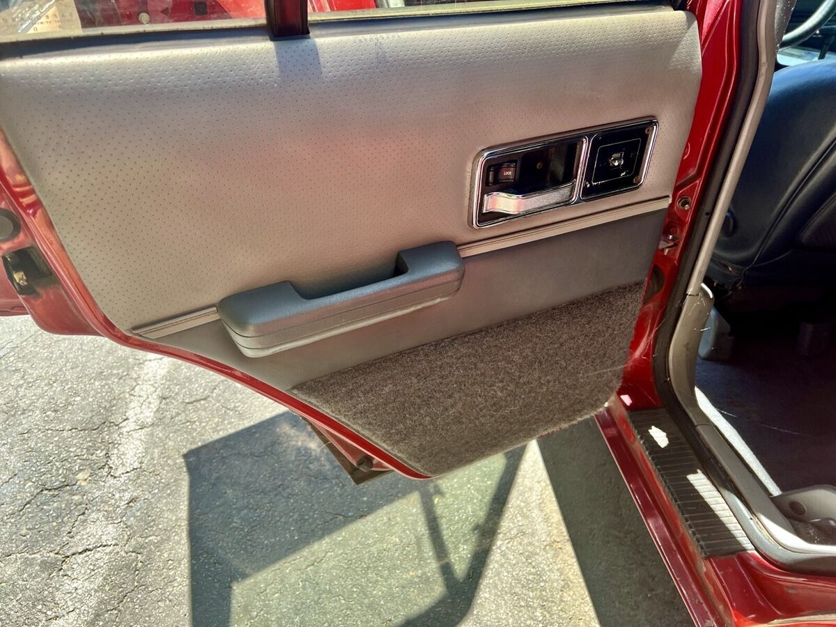 1990 Jeep Cherokee XJ - photo 8