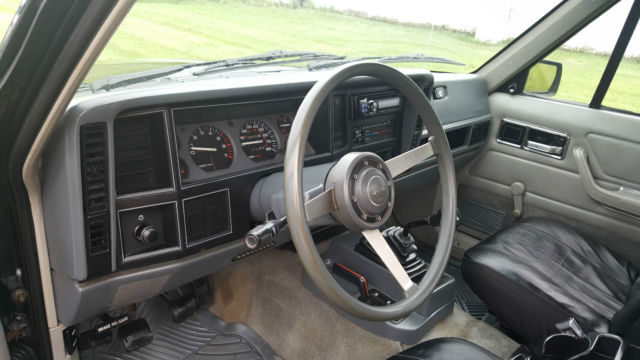 1990 Jeep Comanche - photo 12