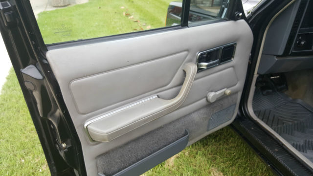1990 Jeep Comanche - photo 9