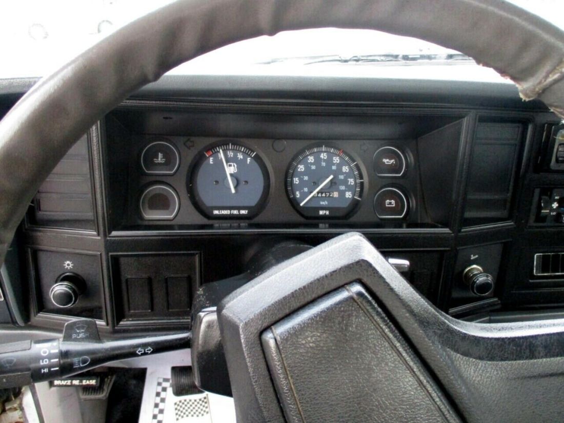 1990 Jeep Comanche Base Short Bed - photo 12