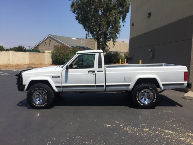 1990 Jeep Comanche Pioneer - photo 6