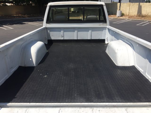 1990 Jeep Comanche Pioneer - photo 9