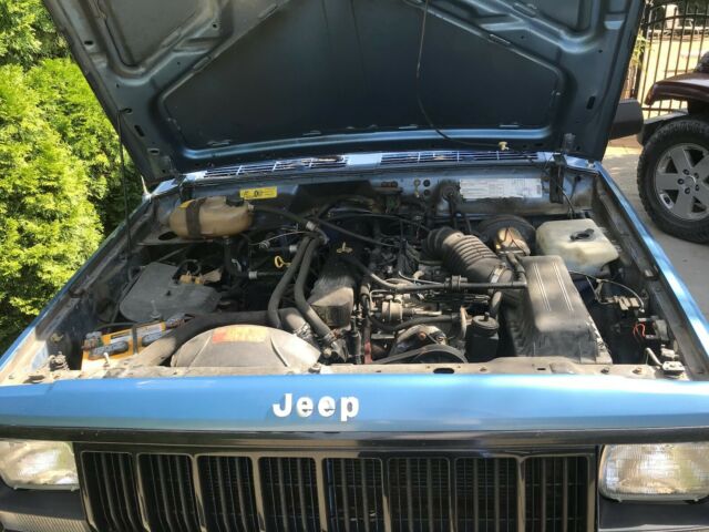 1990 Jeep Comanche Standard - photo 7