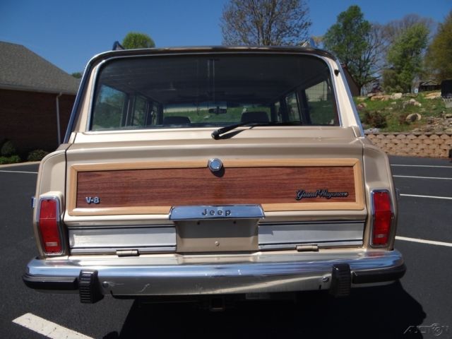 1990 Jeep Wagoneer Base Sport Utility 4-Door - photo 6