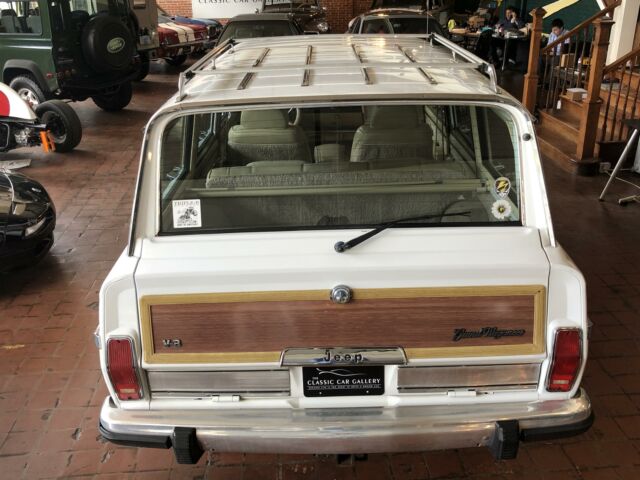 1990 Jeep Wagoneer -- - photo 10
