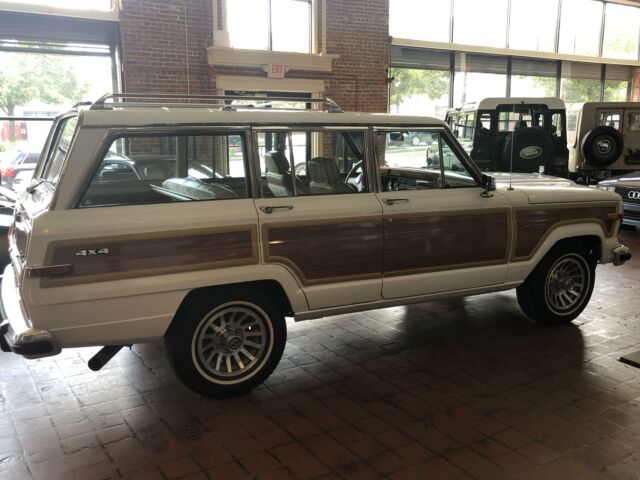 1990 Jeep Wagoneer -- - photo 12