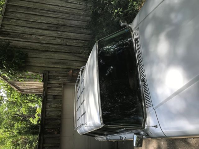 1990 Jeep Wagoneer - photo 12