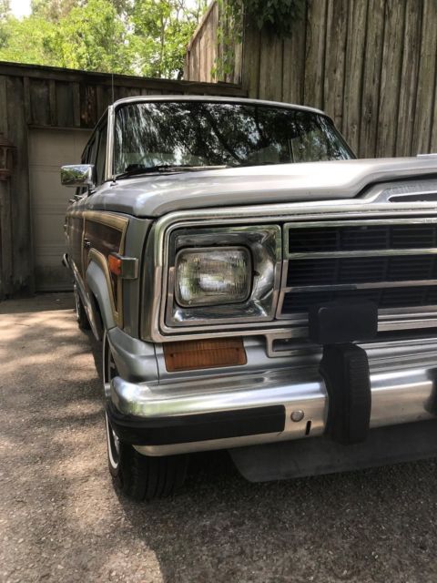 1990 Jeep Wagoneer - photo 4
