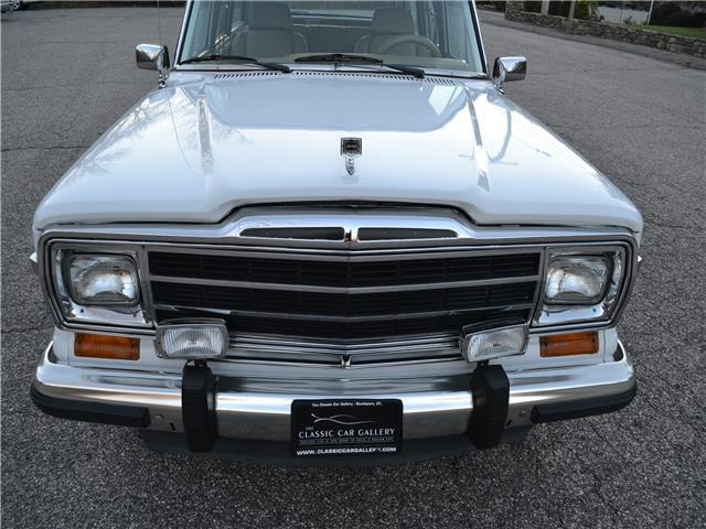 1990 Jeep Wagoneer -- - photo 5