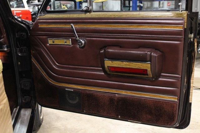 1990 Jeep Wagoneer -- - photo 11