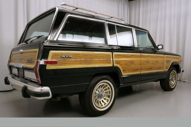 1990 Jeep Wagoneer -- - photo 5