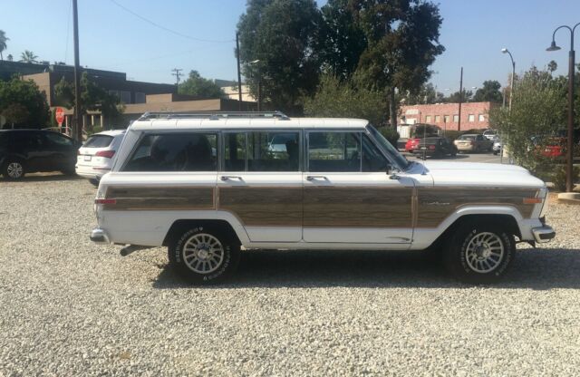 1990 Jeep Wagoneer - photo 3