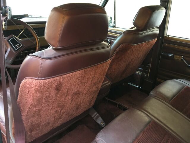 1990 Jeep Wagoneer - photo 9