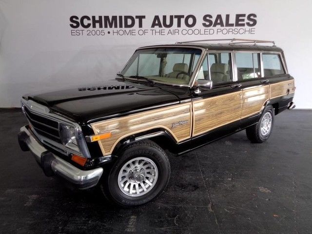 1990 Jeep Grand Wagoneer 4WD 1990 Jeep Wagoneer