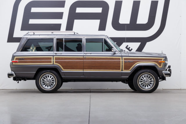 1990 Jeep Wagoneer 4WD - photo 7